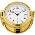 WEMPE Reloj en Ojo de Buey 140mm Ø (Serie REGATTA) Porthole clock gold plated with flag-themed clock face on white background